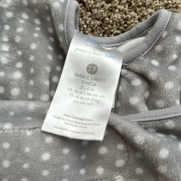 Pottery barn Halo droplet dot sleep sacks - Picture 3 of 5